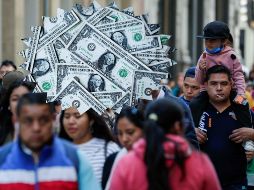 El envío promedio de remesas en México es de 350 dólares en promedio al mes. SUN/ ARCHIVO