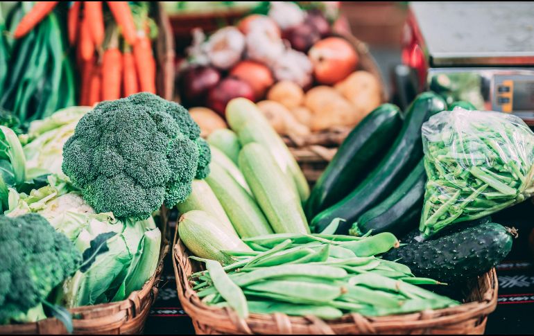 El consumo de alimentos ricos en fibra es una de las mejores opciones para aliviar el estreñimiento. UNSPLASH