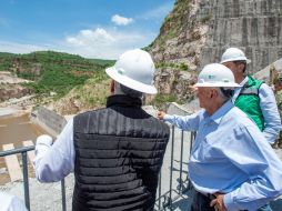 A través de un video emitido en sus redes sociales, el Ejecutivo estatal indicó que la visita del Presidente ayudó a supervisar los trabajos. CORTESÍA