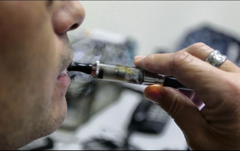 Fumar cigarros electrónicos puede impactar directamente en el desarrollo cerebral. EL INFORMADOR