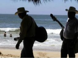 Establecerán multas de entre 40 mil y 75 mil dólares a los artistas que las interpreten en vivo. ESPECIAL