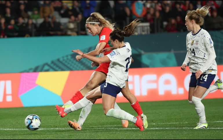 Ana Capeta acarició el gol para Portugal en el tiempo de compensación. EFE/H. Young