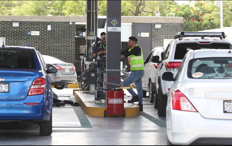 La Verificación Vehicular tiene un costo de 500 pesos, esto siempre y cuando lleves tu auto en el periodo asignado del calendario, en caso de no ser así podrás realizar la cita, pero con un precio de 550. EL INFORMADOR / ARCHIVO