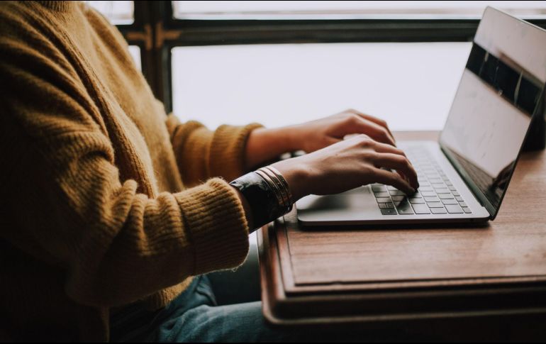 Si deseas inscribirte al programa social Jóvenes Construyendo el Futuro, ´sigue estos pasos. Pexels.