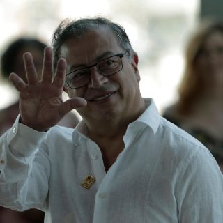 López Obrador dice que Petro afronta una "reacción conservadora" ante escándalo de su hijo