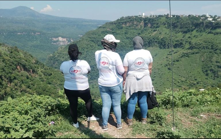 El grupo reportó que, hasta el momento, se han localizado 39 bolsas con restos humanos dentro del predio de la colonia Lomas del Refugio, en Zapopan. ESPECIAL / Colectivo Buscando Corazones de Jalisco
