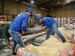 Muchos trabajadores requieren, para el desempeño de sus funciones, portar un uniforme y herramientas específicas, pero en algunas ocasiones estas prendas y utensilios son cobrados a los empleados de su salario. EL INFORMADOR / ARCHIVO