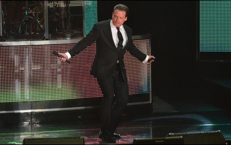 Afirman que Andrés Rey sería una de las personas contratadas para reemplazar al verdadero cantante. NTX/ARCHIVO