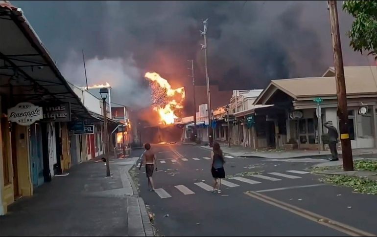Los incendios de Hawái estaban alimentados por los fuertes vientos del huracán 