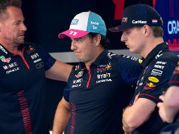 Con Max Verstappen y Checo Pérez, Red Bull se coloca al frente del campeonato de escuderías con 503 puntos, mientras que el equipo más cercano es Mercedes con 247 unidades. AP / ARCHIVO