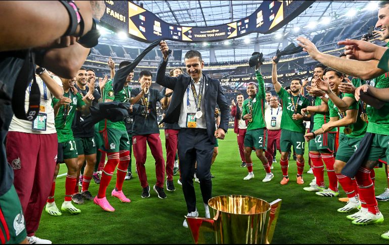 Luego de que ganara la Copa Oro 2023 Jaime Lozano se convirtió en la primera opción para el banquillo de la Selección Mexicana, esto a pesar de que en el horizonte aparecieron nombres de estrategas de renombre internacional. IMAGO7
