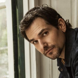 Alan Estrada comparte sus lecciones de vida al viajar por el mundo