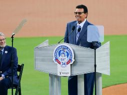 Fernando Valenzuela ganó dos Series Mundiales con los Dodgers, pero su aporte más allá del diamante es inconmensurable. AP/R. Sun