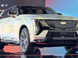 A pesar de ser un eléctrico, mantiene rasgos de la Escalade de gasolina. SUN/Luis Vilchis