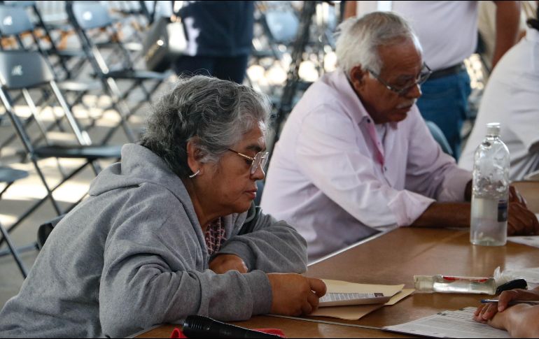 En el mes de septiembre, quienes cotizaron a partir del 2007 en el IMSS e ISSSTE, recibirán un aumento en el pago de su pensión. EL INFORMADOR/ ARCHIVO.