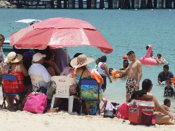 Si en este verano 2023 tomas unas vacaciones y viajas, no olvides cuidar tu salud. SUN / ARCHIVO