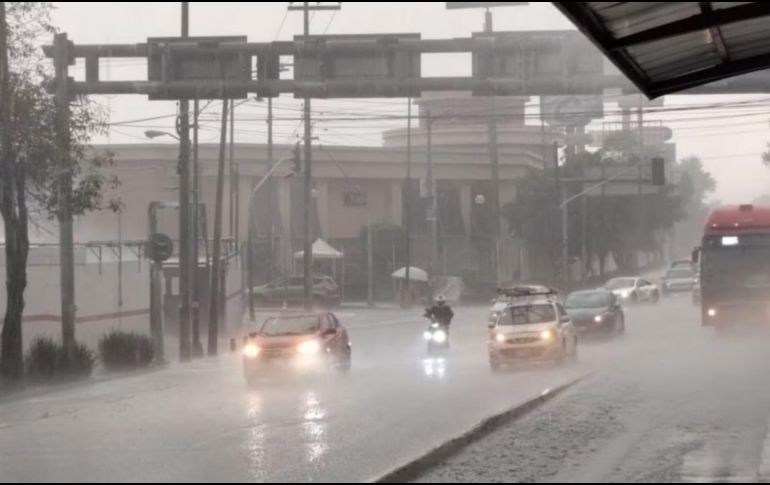 Las lluvias continuarán en la gran parte de la CDMX. SUN