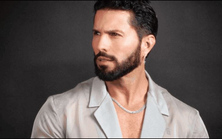 A unos minutos de saber quién es la o el ganador de La Casa de los famosos México, Poncho de Nigris, le dice adiós al premio. Instagram/@ponchodenigris.