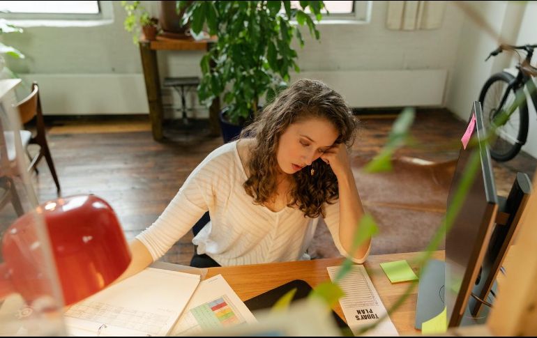 La nueva reforma laboral que promete reducir la jornada laboral pende de un hilo; esta es la razón por la que podría no aprobarse. EL INFORMADOR/ARCHIVO.