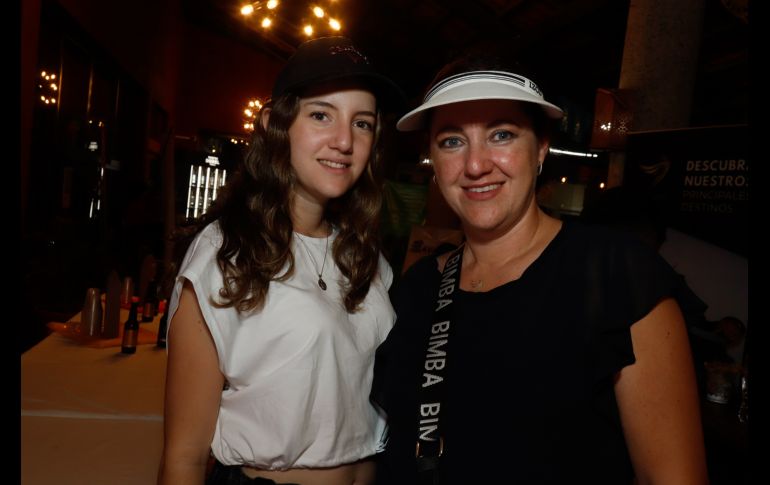 Ericka Limón y Ericka Olavarrieta. GENTE BIEN JALISCO/ Claudio Jimeno