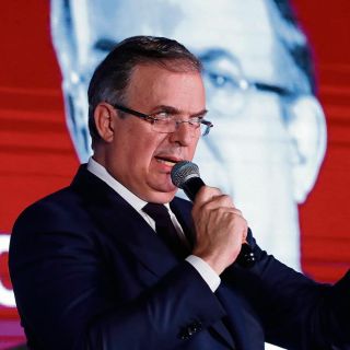 Ebrard acusa a Morena por “desviar” recursos a Sheinbaum; Claudia rechaza señalamientos