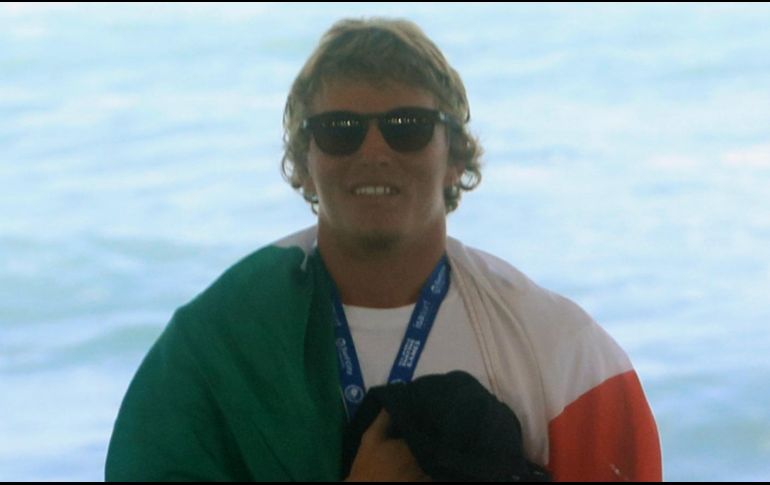 Alan Cleland Jr es nacido en Colima y su padre le inculcó desde muy pequeño la disciplina del sufr. AFP / ARCHIVO