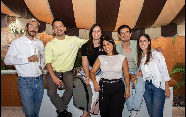 Diego Gilbert, Jose Aceves, Beatriz Gonzalez, Ana Paula Estrada, Daniel Hernandez y Carmen Núñez. GENTE BIEN JALISCO/ Christian Pérez