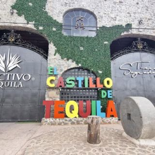 ¿Cuánto cuesta un taxi de Guadalajara a Tequila?