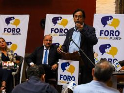 Salvador Cosío, integrante de la organización, calificó como ilegales los libros de texto. EL INFORMADOR/A. Navarro