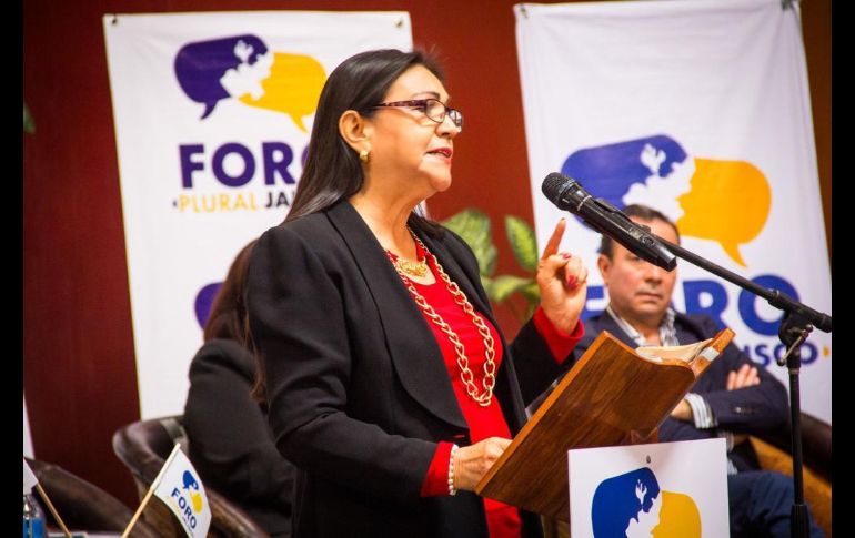 Grupo Foro Plural Jalisco espera respuesta pronta al amparo vs distribución de libros de texto