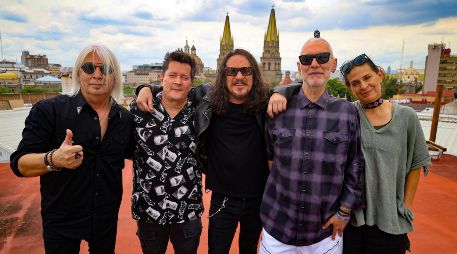 Músicos. (De izquierda a derecha) Arturo Ybarra, Sergio Santacruz, Ugo Rodríguez, Sabo Romo y Rosa Adame. EL INFORMADOR/A. Navarro