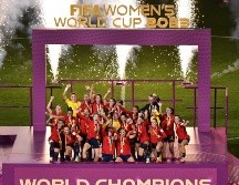 Olga Carmona celebra el gol que valió el campeonato. EFE/B. De Marchi