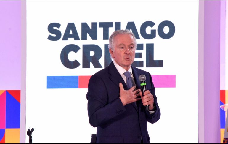 De acuerdo con fuentes de Acción Nacional, Santiago Creel y Xóchitl Gálvez habían pactado, al inicio del proceso, que quien tuviera menos apoyo ciudadano en la última etapa, declinaría por el otro. SUN / E. Vásquez