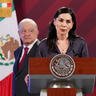 Por "bullicio", López Obrador no escuchó preguntas sobre desaparecidos: Vilchis