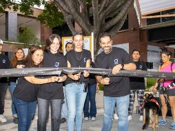 Corte de listón con Lucy Márquez, Muriel Cayón, Elisa Italia y Bernardo Camarena