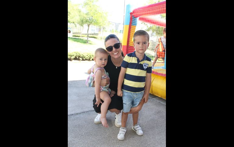 Daniela Alcaraz, María Inés y Checo Rizzo. GENTE BIEN JALISCO/ Esmeralda Escamilla