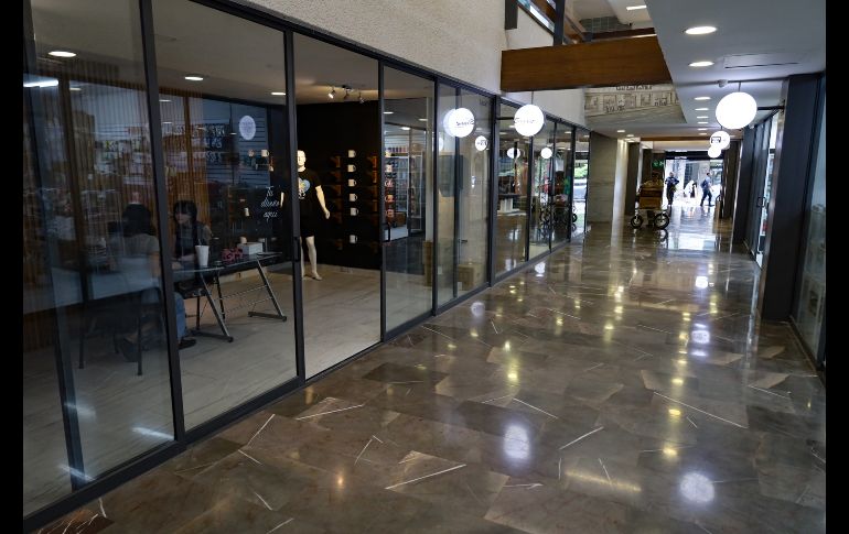 El edificio está ubicado en la calle Ocampo número 131 en la zona centro de Guadalajara y tendrá 26 habitaciones y suites con minibar surtido, pantalla plana, televisión inteligente. EL INFORMADOR /A. Navarro