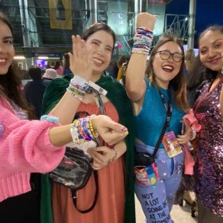 Fanáticos de Taylor Swift muestran su  decepción con paquetes VIP