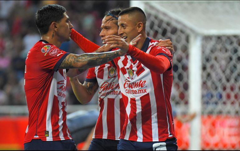 Cambia de día y horario el partido de Chivas para la jornada 7. / Imago7