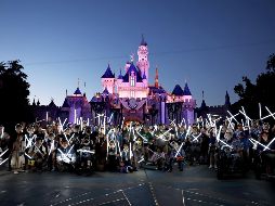 Los asistentes celebraron en Disneyland en Anaheim el estreno de 