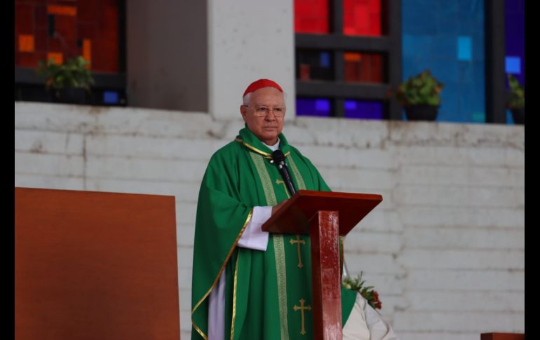 Durante la misa realizada en el Santuario de los Mártires en el marco del Día Internacional de las Víctimas de Desapariciones Forzadas el arzobispo también pidió a las autoridades que busquen dar solución a las familias. EL INFORMADOR / H. Figueroa