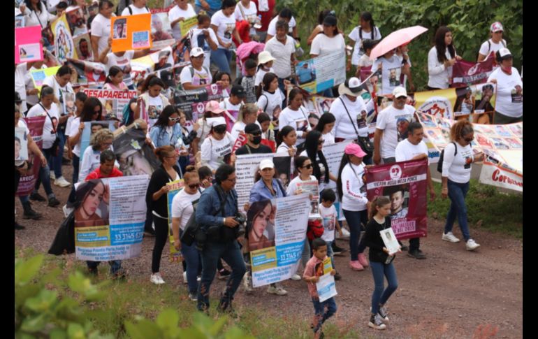 Durante la misa realizada en el Santuario de los Mártires en el marco del Día Internacional de las Víctimas de Desapariciones Forzadas el arzobispo también pidió a las autoridades que busquen dar solución a las familias. EL INFORMADOR / H. Figueroa