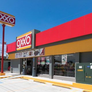 Cemex y OXXO construyen la primera tienda de concreto reciclado