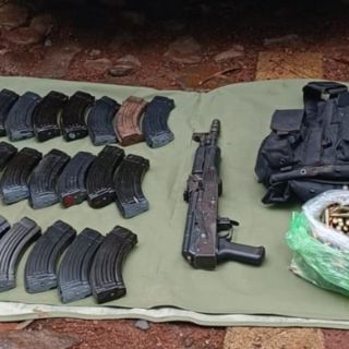 Aseguran armamento en Mazamitla y Barra de Navidad