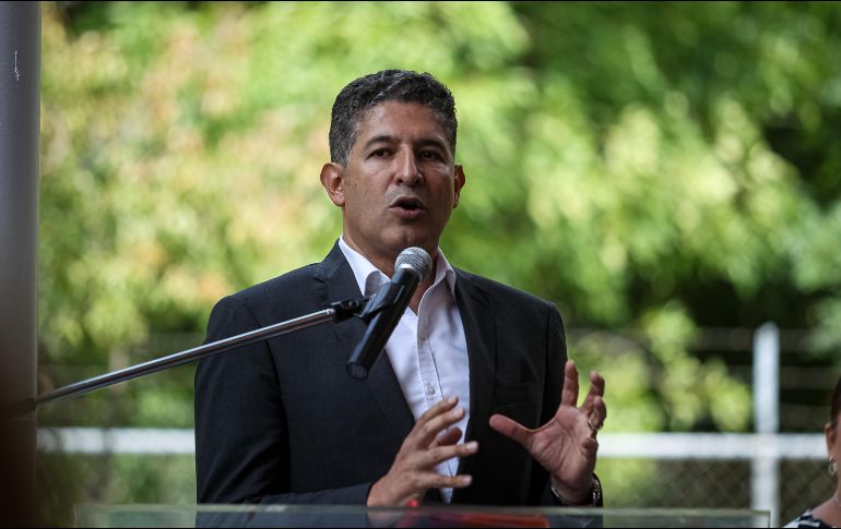 El secretario de Educación en Jalisco, Juan Carlos Flores Miramontes, aseveró que la semana pasada se entregaron los libros a las y los docentes para que pudieran revisarlos. EL INFORMADOR / H. Figueroa