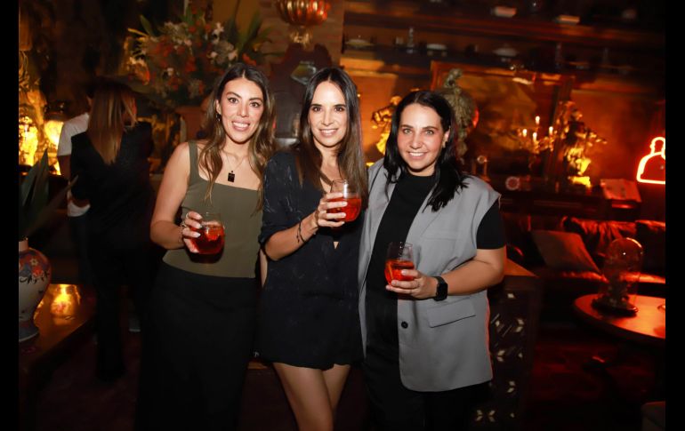 Daniela Seimandi, Paulina Guerra y Tanya González. GENTE BIEN JALISCO/ Tony Martínez