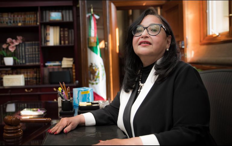 El Mandatario aclaró que no es un asunto personal contra la ministra, sino que es un tema de interés público. SUN / ARCHIVO