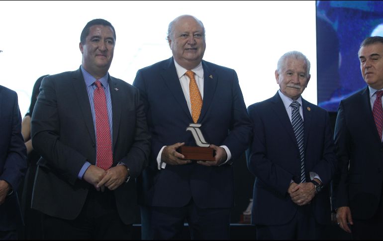 Entre sus logros de Francisco González también destaca el haber participado en la coordinación de los trabajos para la creación del Consejo Regulador del Tequila. EL INFORMADOR / H. Figueroa