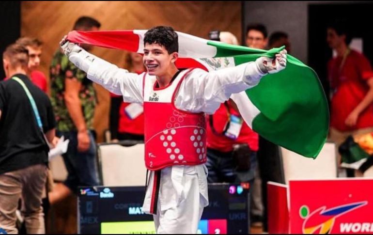Cortés se proclamói bicampeón del Campeonato Mundial de Cadetes que organiza el World Taekwondo. ESPECIAL/Code Jalisco