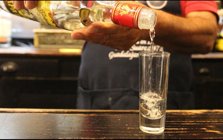 En la Expo Tequila participan 50 empresas de la industria tequilera, mezcal y raicilla que presentarán más de 150 marcas diferentes. EL INFORMADOR / ARCHIVO